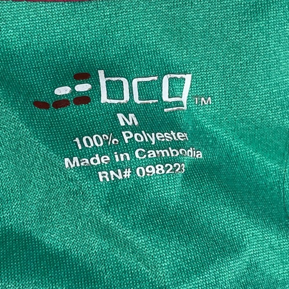 Medium Workout Tank - Picture 2 of 4